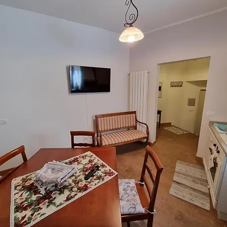 Apartment La Porticina A