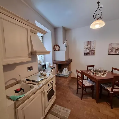 Apartment La Porticina A